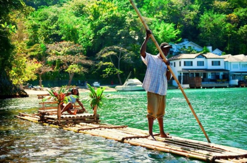 Hakuna Matata Airport Transfer & Tour - Transportation Details