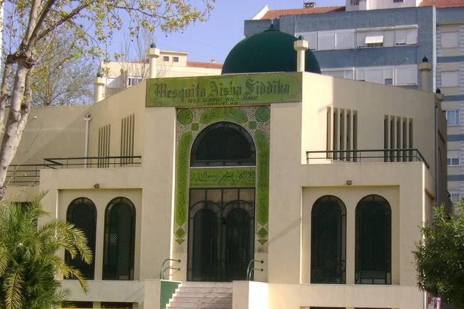 Halal Lisbon Private Tour With Muslim-friendly Lunch - Safety Measures Implemented