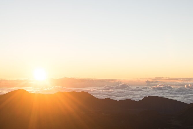 Haleakalā Sunset Spectacle: Maui's Heavenly Evening - Key Points