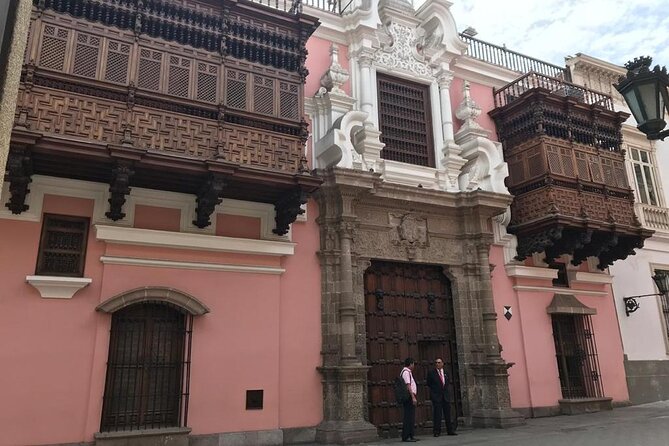 Half a Day Pre Inca and Historical Center of Lima - Highlights of the Pre-Inca Sites