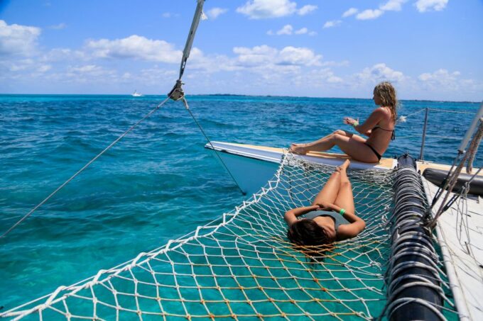 Half-Day All-Inclusive Private Catamaran Isla Mujeres - Catamaran Capacity
