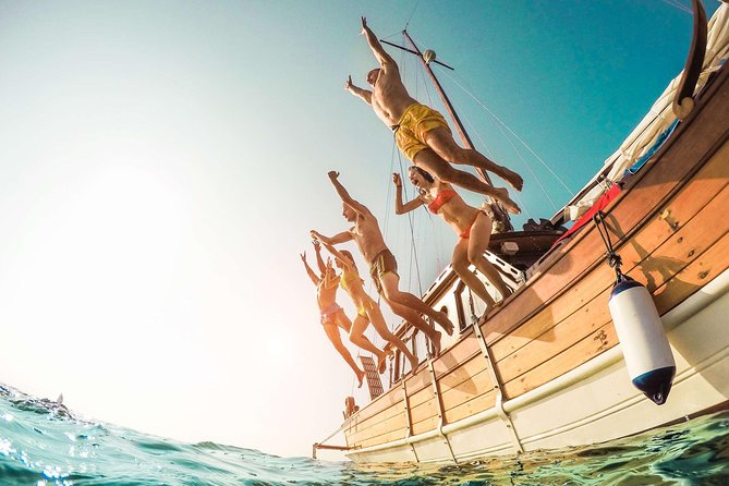 Half Day Amalfi Coast Boat and Snorkeling Tour in Small Group - Snorkeling Opportunities