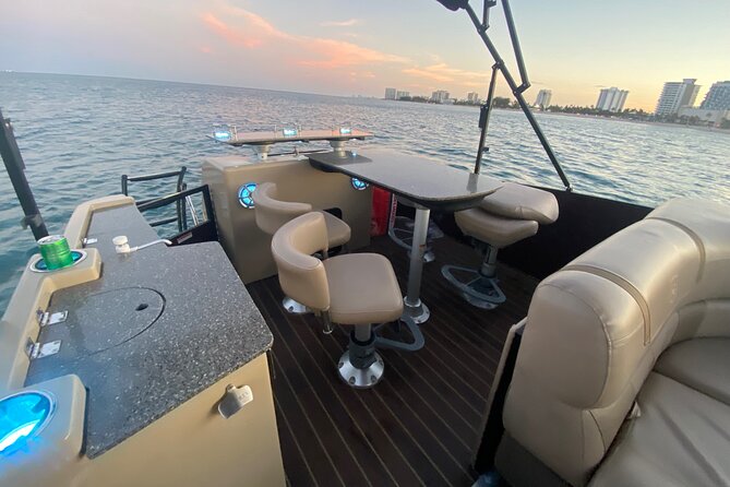 Half Day Aqua Patio Party Pontoon 1-6 People - Meeting and Pickup