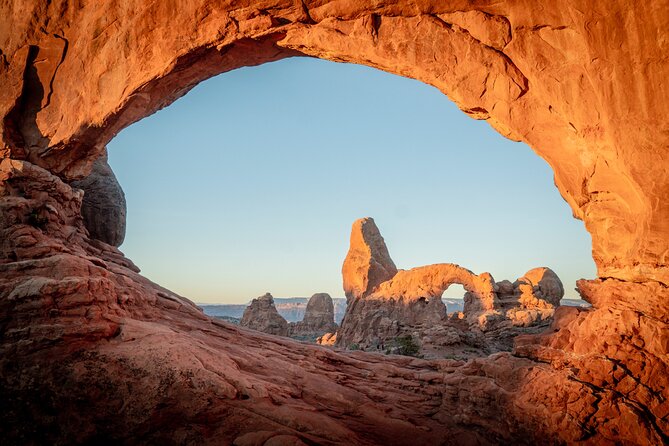 Half Day Arches 4x4 With Delicate Arch Hike - Health and Safety Requirements
