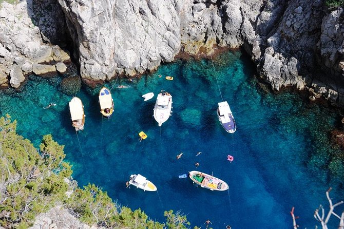 Half Day Around Capri by Itama 38 Speedboat - Additional Information