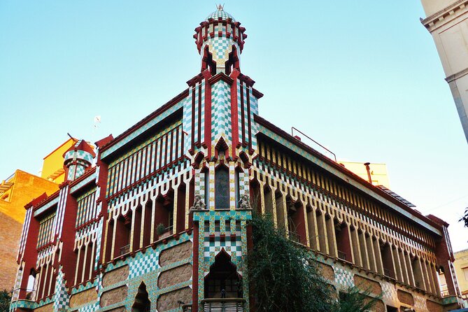 Half Day Barcelona Tour by Sidecar Motorcycle - Exploring Barcelonas Landmarks