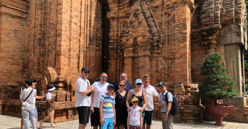 Half-day Beautiful Coastal Nha Trang City Tour - Chong Rock Scenic Viewpoint