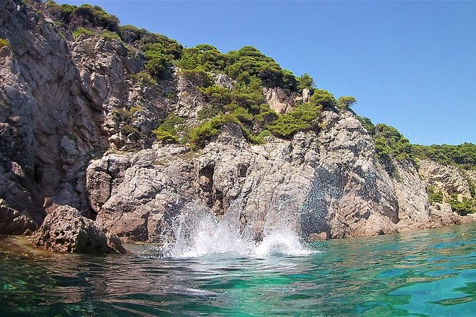 Half-Day Best Beaches & Bays Private Speed Boat Tour - Meeting and Pickup