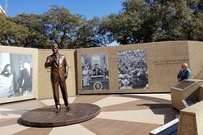 Half-Day Best of Fort Worth Historical Tour With Transportation From Dallas - Sundance Square Exploration