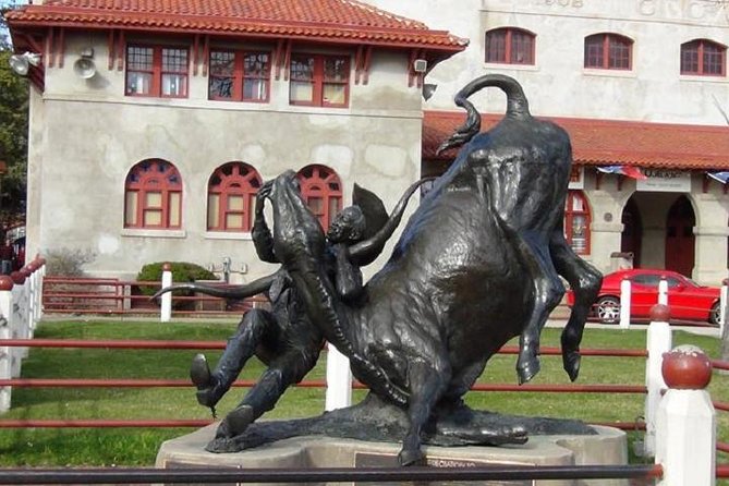 Half-Day Best of Fort Worth Historical Tour With Transportation From Dallas - Exploring Fort Worths History