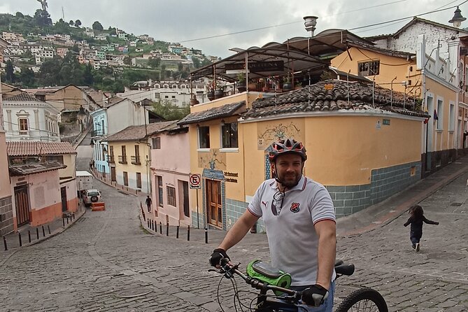 Half Day Bike Tour Discovering Quito - Itinerary Highlights