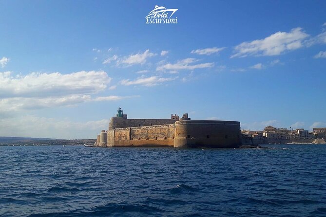 Half Day Boat Tour on the Syracuse Coast With Lunch - Inclusions and Highlights