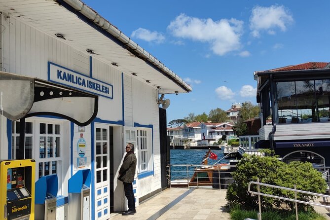 Half Day Bosphorus Cruise With Stopover on Asian Side - What to Expect