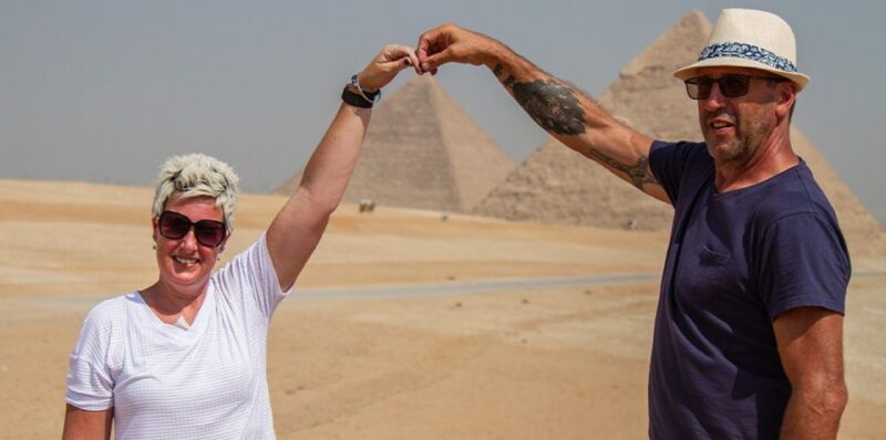 Half-Day Cairo Sightseeing Tour to Pyramids of Giza & Sphinx - Tour Highlights and Experience