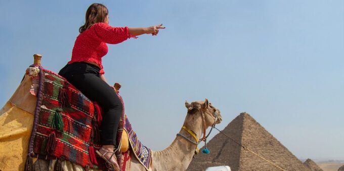 Half-Day Cairo Sightseeing Tour to Pyramids of Giza & Sphinx - Guided by Egyptologist