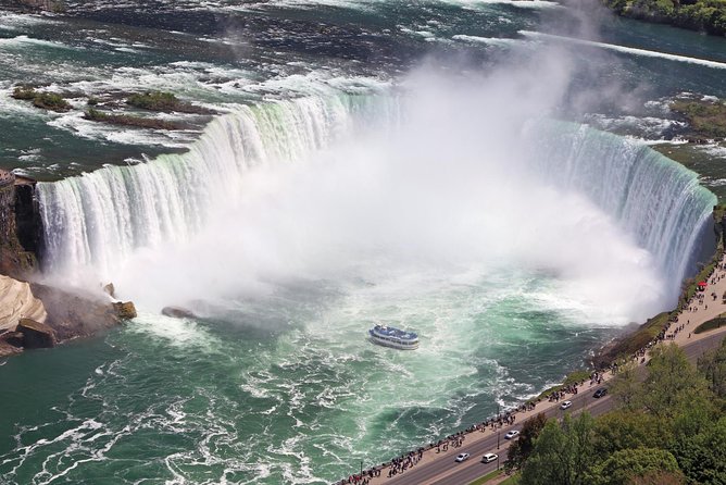Half-Day Canadian Side Sightseeing Tour of Niagara Falls With Cruise & Lunch - Souvenir City and Skylon Tower