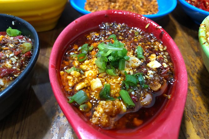 Half-Day Chengdu Food and Culture Tour - Booking and Cancellation