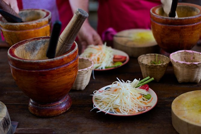 Half-Day Chiang Mai Cooking Class: Make Your Own Thai Foods - Customer Reviews