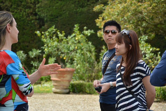 Half-Day Chianti Tour to 2 Wineries With Wine Tastings and Meal - Wine Tasting Experiences