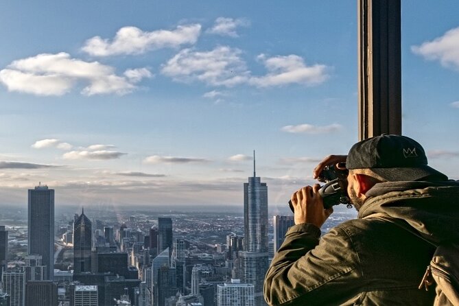 Half-Day Chicago Walking Tour With Skydeck and Boat Cruise - Shoreline Architecture Cruise