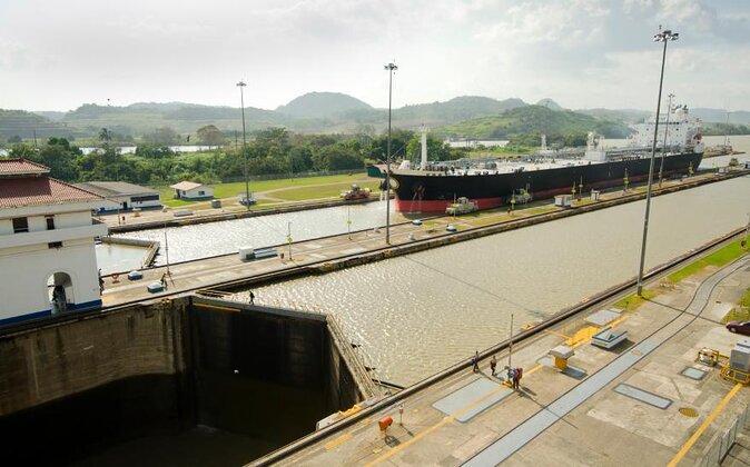 Half-Day City and Panama Canal Tour - Itinerary Highlights