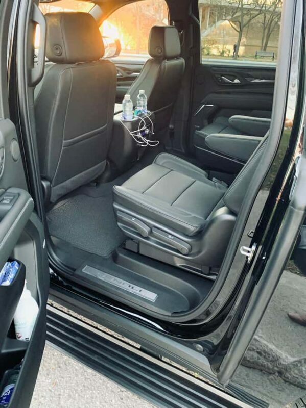 Half day city tour Montreal luxury SUV - A Practical Overview of the Montreal Luxury SUV Tour