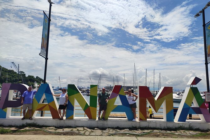 Half Day City Tour & Panamá Canal - Pickup Information