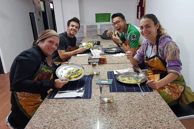 Half Day Cooking Class in Thamel Kathmandu - Meeting and Pickup