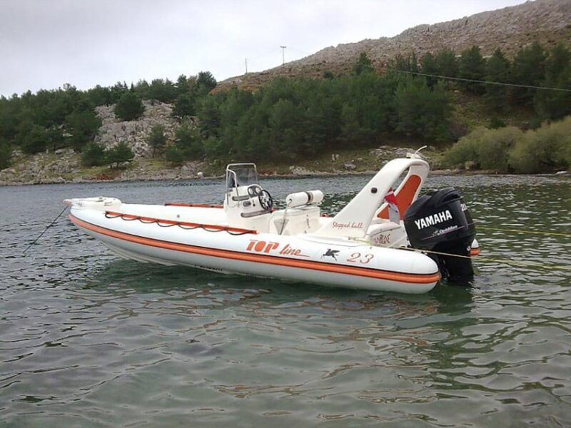 Half Day Cruise Akrotiri 6 Persons - Pricing and Booking