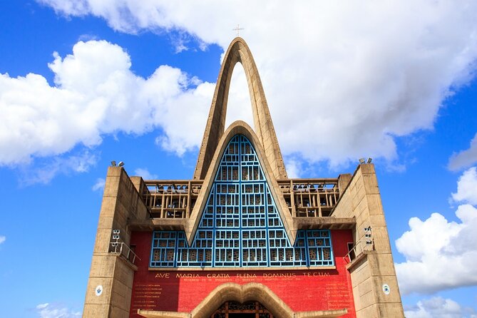 Half-Day Cultural Safari Tour From Uvero Alto - Group Size and Accessibility