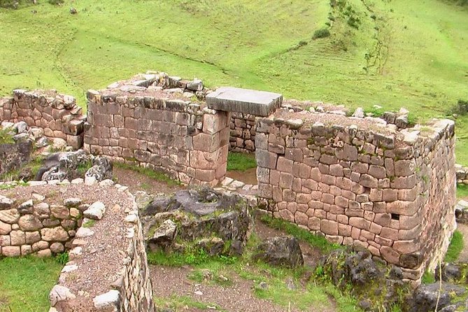 Half-Day Cusco City Tour: Four Ruins, Cathedral and Qorikancha - Exploring Qorikancha