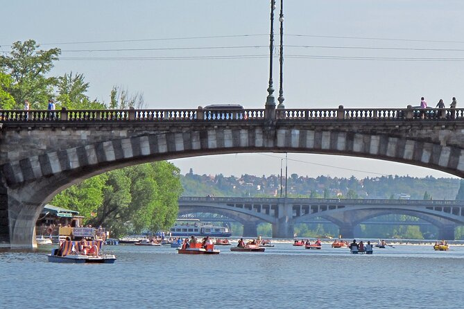 Half-Day Custom Private Walking Tour of Prague Including River Cruise - Experience the River Cruise
