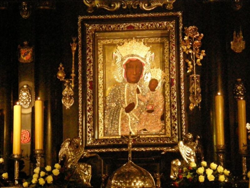 Half-Day Czestochowa Black Madonna Tour From Krakow - Tour Duration and Pricing