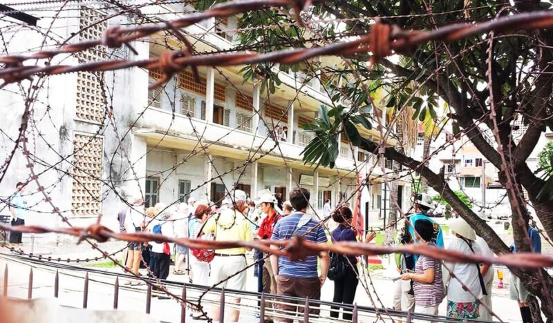 Half Day: Dark Year of Phnom Penh and Survivor Encounter - Good To Know