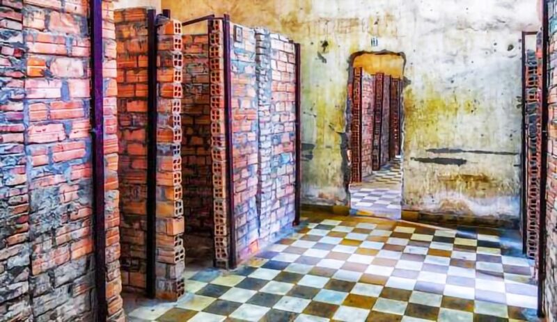 Half Day: Dark Year of Phnom Penh and Survivor Encounter - Experience and Highlights