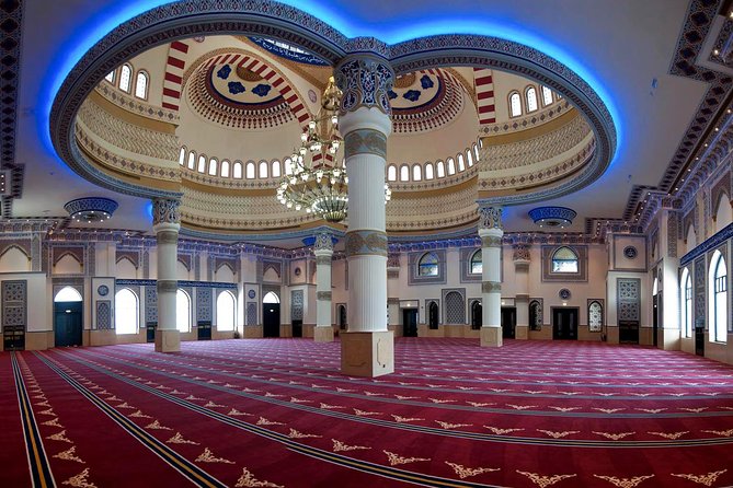 Half-Day Dubai City Tour With Blue Mosque, Creek, Souks & Abra - Burj Khalifa Photo Stop