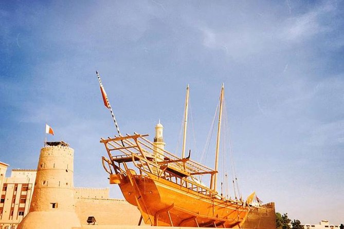 Half Day Dubai City Tour With Burj Khalifa & Museum of Illusions! - Duration and Group Size