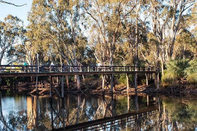 Half Day E-Bike Hire Echuca - Central Meeting Point Provided
