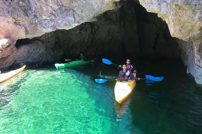 Half-Day Emerald Cove Kayak Tour With Optional Hotel Pickup - Emerald Cove Kayaking Experience