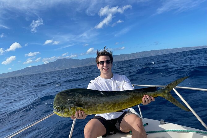 Half Day Fishing Tour in North Shore of Oahu on Ilio Kai - Inclusions