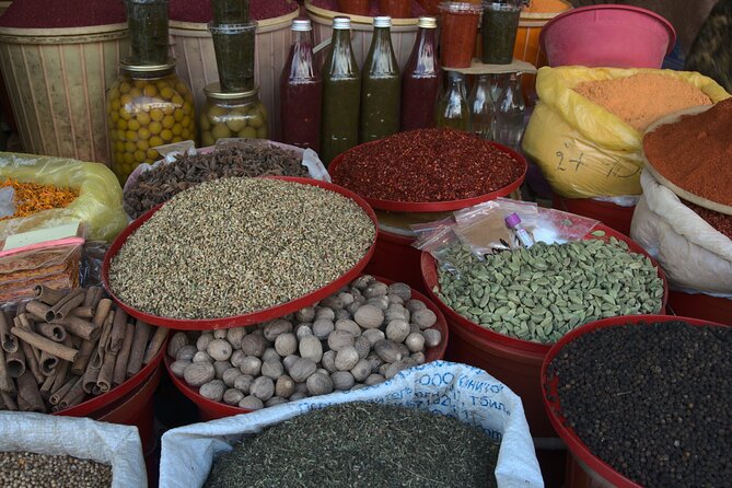 Half-Day Food Tour of Tbilisi Dezerters Bazaar - Exploring the Dezerters Bazaar