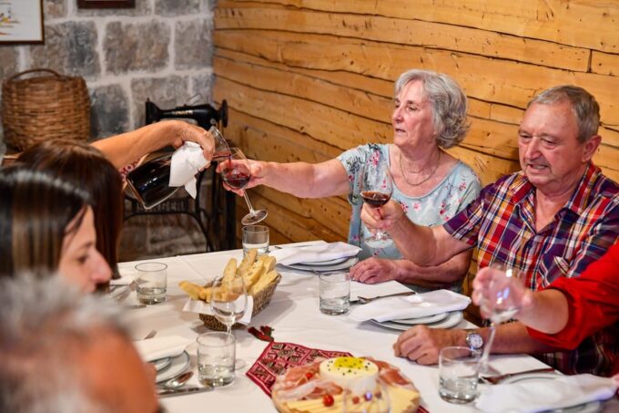 Half Day Gastro Tour With Wine Tasting in Cilipi - Highlights