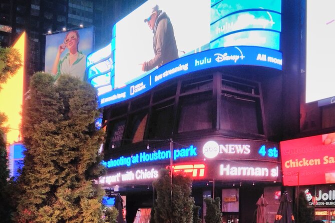 Half Day Guided Evening Walking Tour in Time Square, New York - Meeting and End Points