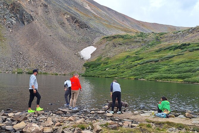 Half Day Guided Hike to 3 Beautiful Alpine Lakes - Booking and Trip Execution
