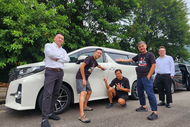 Half-Day Guided Historical Limousine Tour in Singapore - Key Stops and Activities