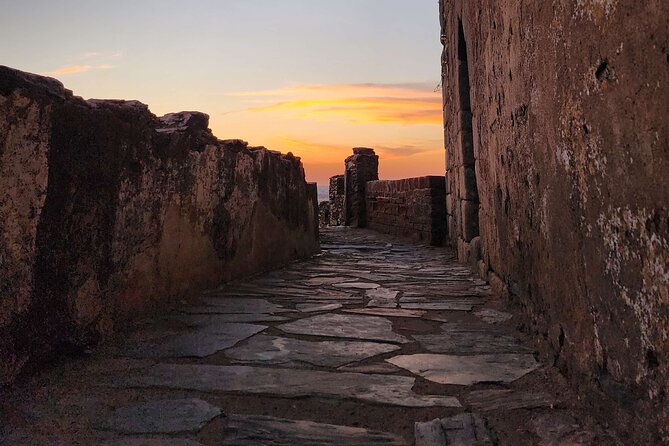 Half Day Guided Monsaraz Village and Castle Tour From Évora - Highlights of Monsaraz Village