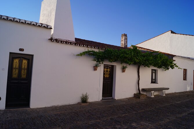 Half Day Guided Monsaraz Village and Castle Tour From Évora - Traveler Feedback and Recommendations
