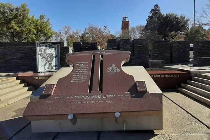 Half-Day Guided Tour of Johannesburg and Soweto Township - Booking Information