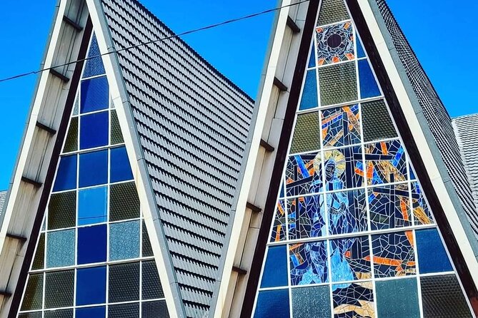 Half-Day Guided Tour of Johannesburg and Soweto Township - Exploring Johannesburg