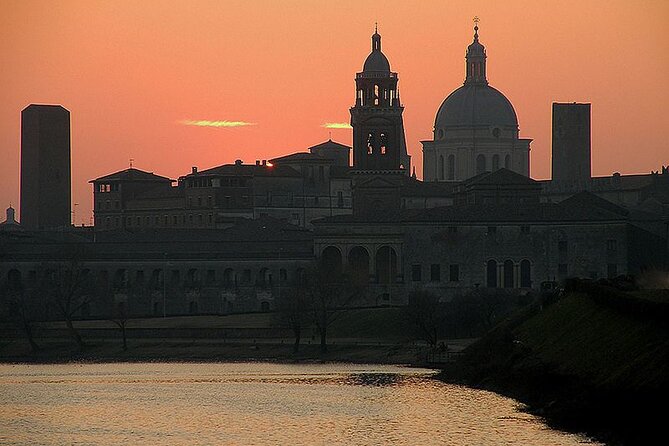 Half-Day Guided Tour of Mantua City Centre and Ducal Palace - Ticket Booking and Availability